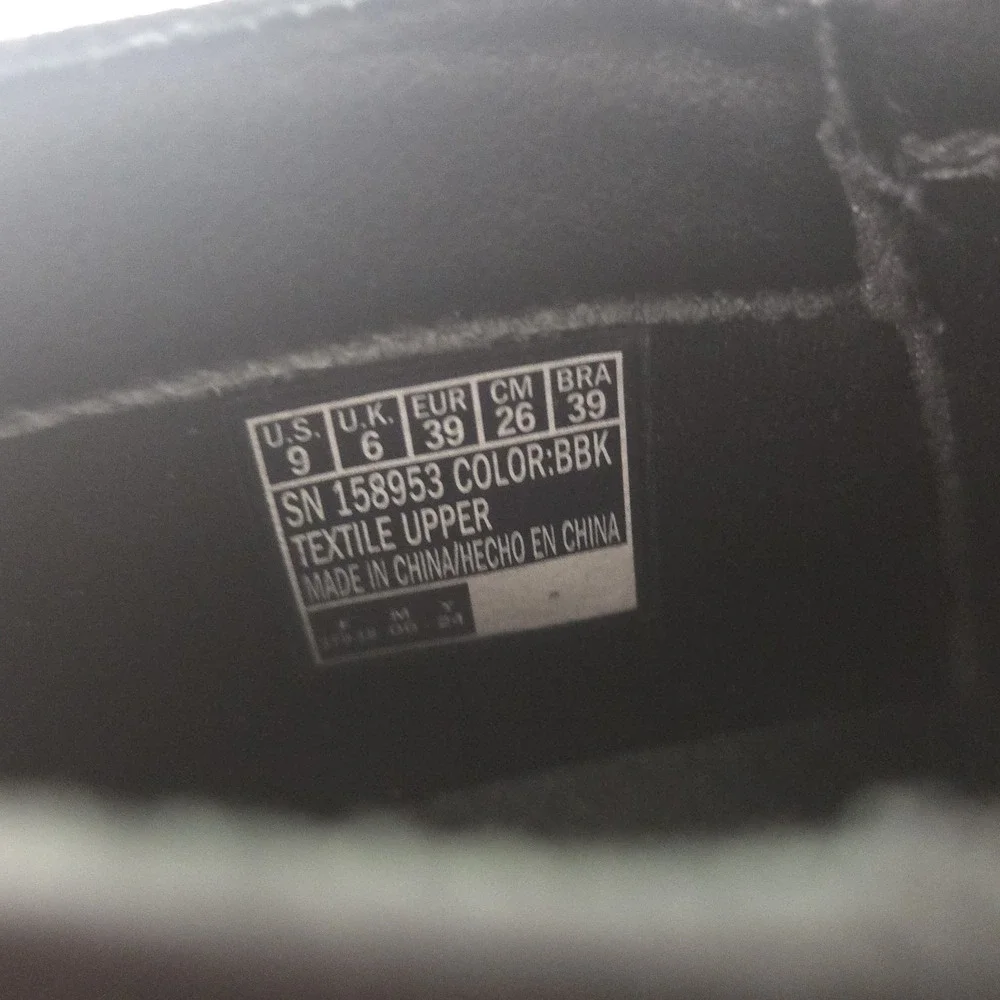 Skechers good pre